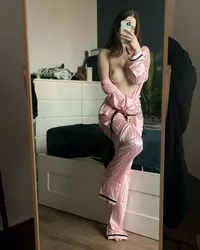 Escorts Vienna, Austria Emily