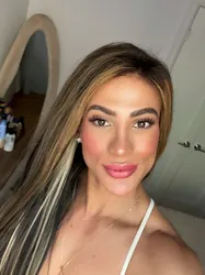 Escorts Manhattan, New York SofiaXXLfitness 🎈🎉