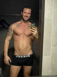 Escorts Bonn, Germany Eric