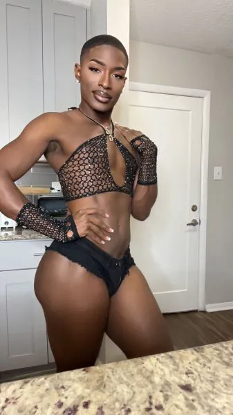 Escorts Irondale, Alabama GenesisGorgeous