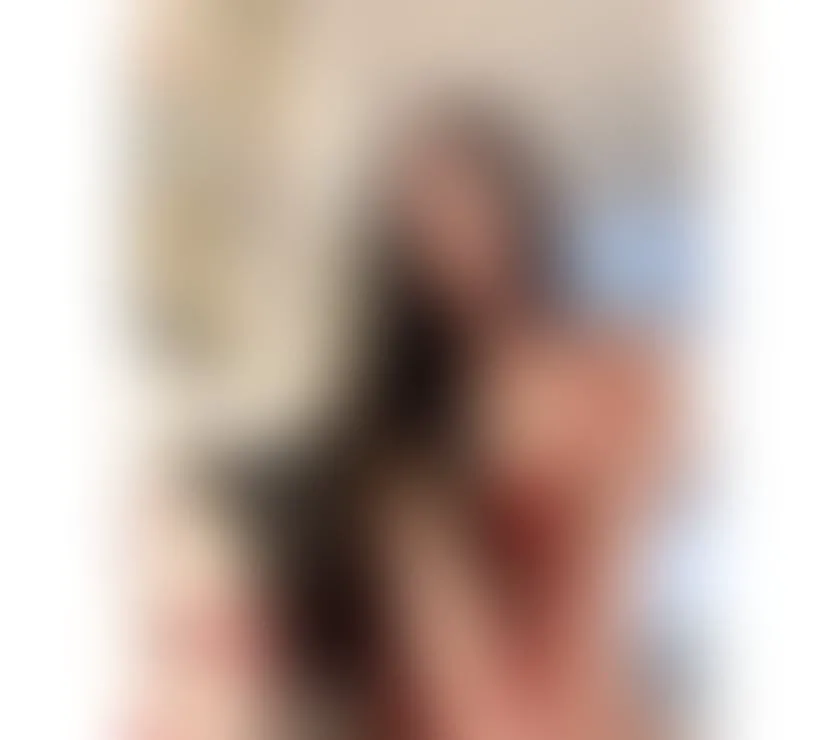 Escorts Brighton, England Sasi Thai Ladyboy