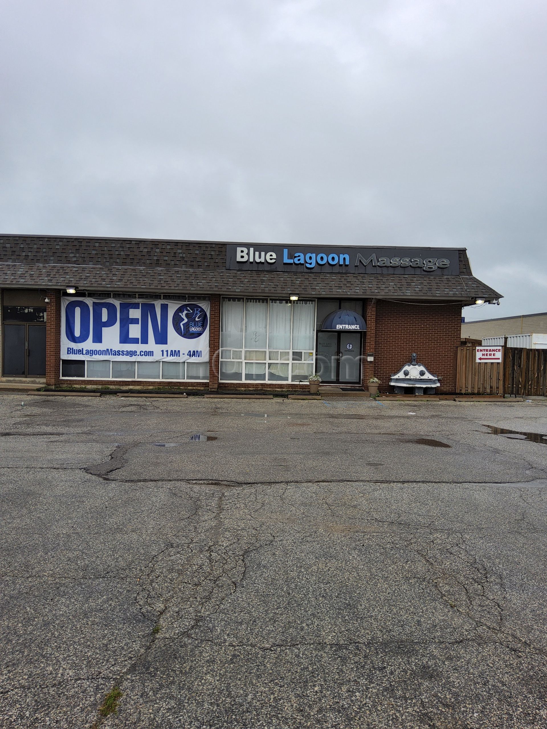 Mississauga, Ontario Blue Lagoon Spa