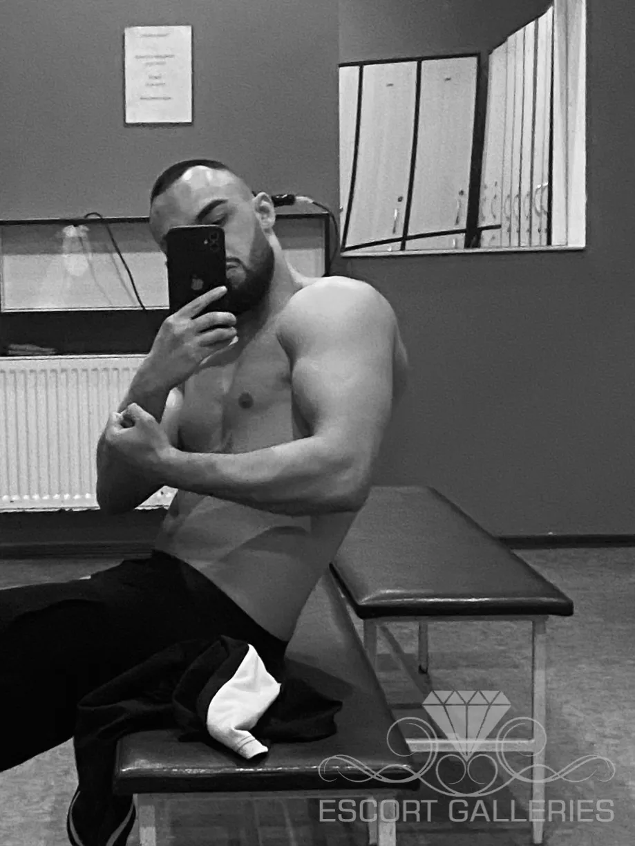 Escorts Kyiv, Ukraine null