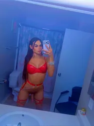 Escorts San Diego, California Colombiana  🍆🍑🇨🇴