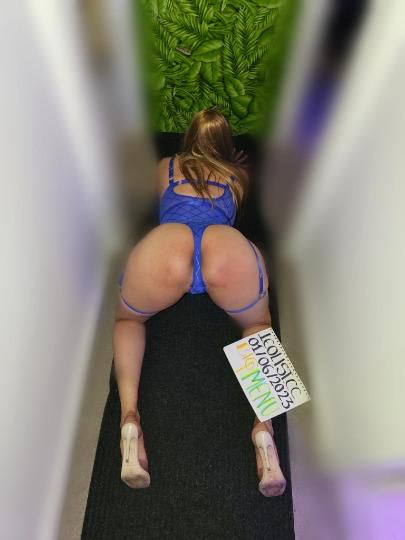 Escorts Toronto, Ontario Sasha  ebony  brunette 60hh