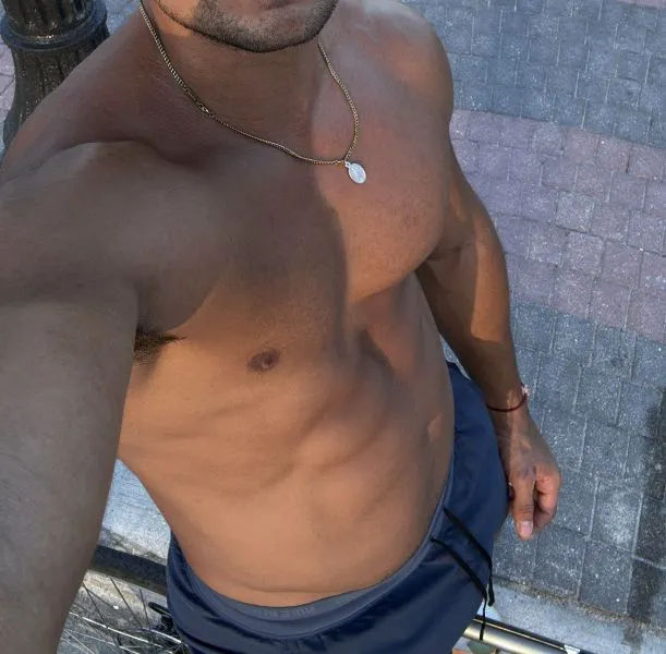 Escorts Fort Lauderdale, Florida Salvador_latin