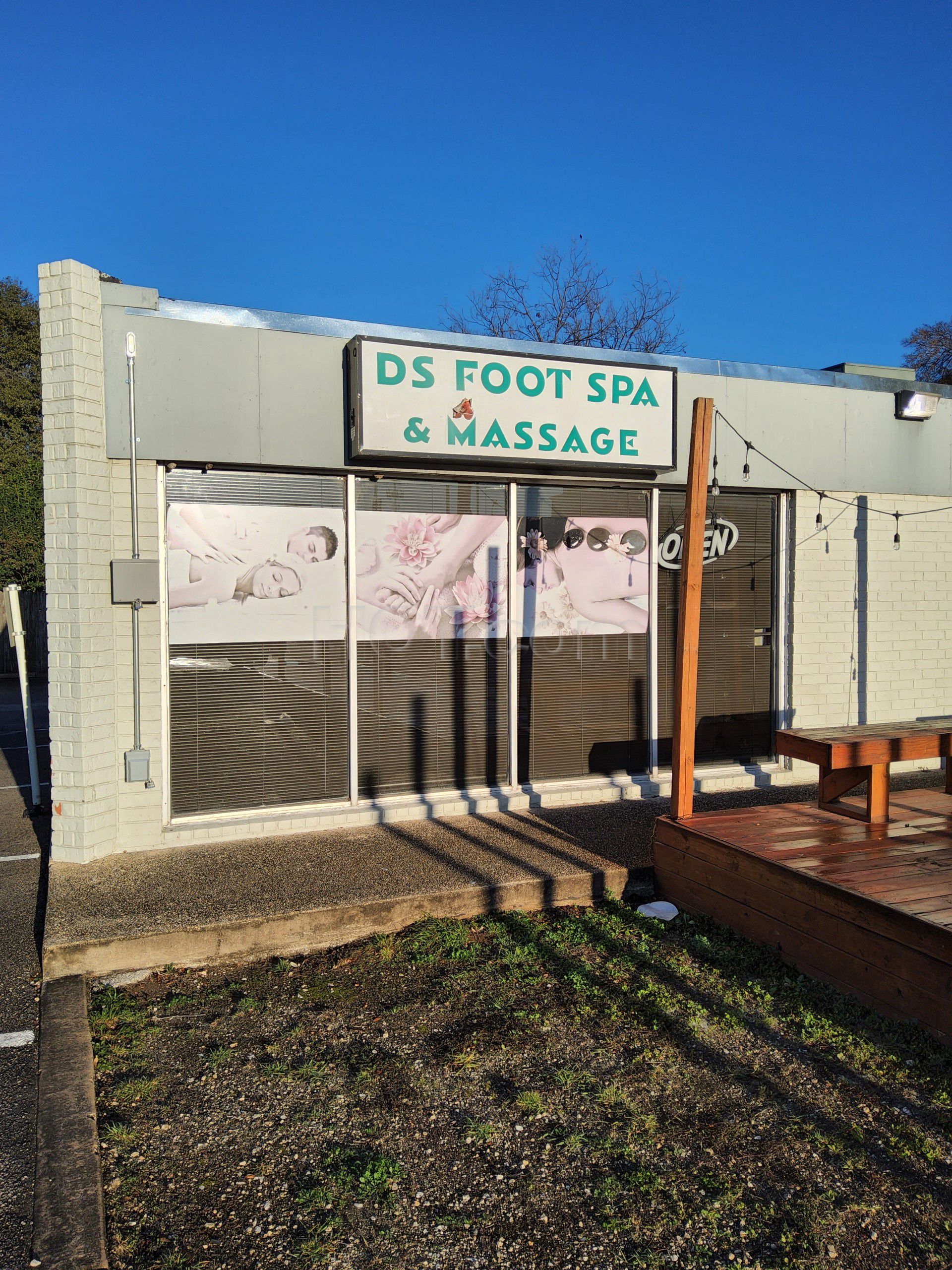 San Antonio, Texas D S Foot Spa