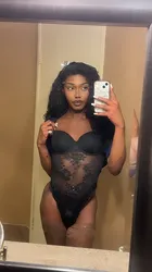 Escorts Ontario, California Kitoria