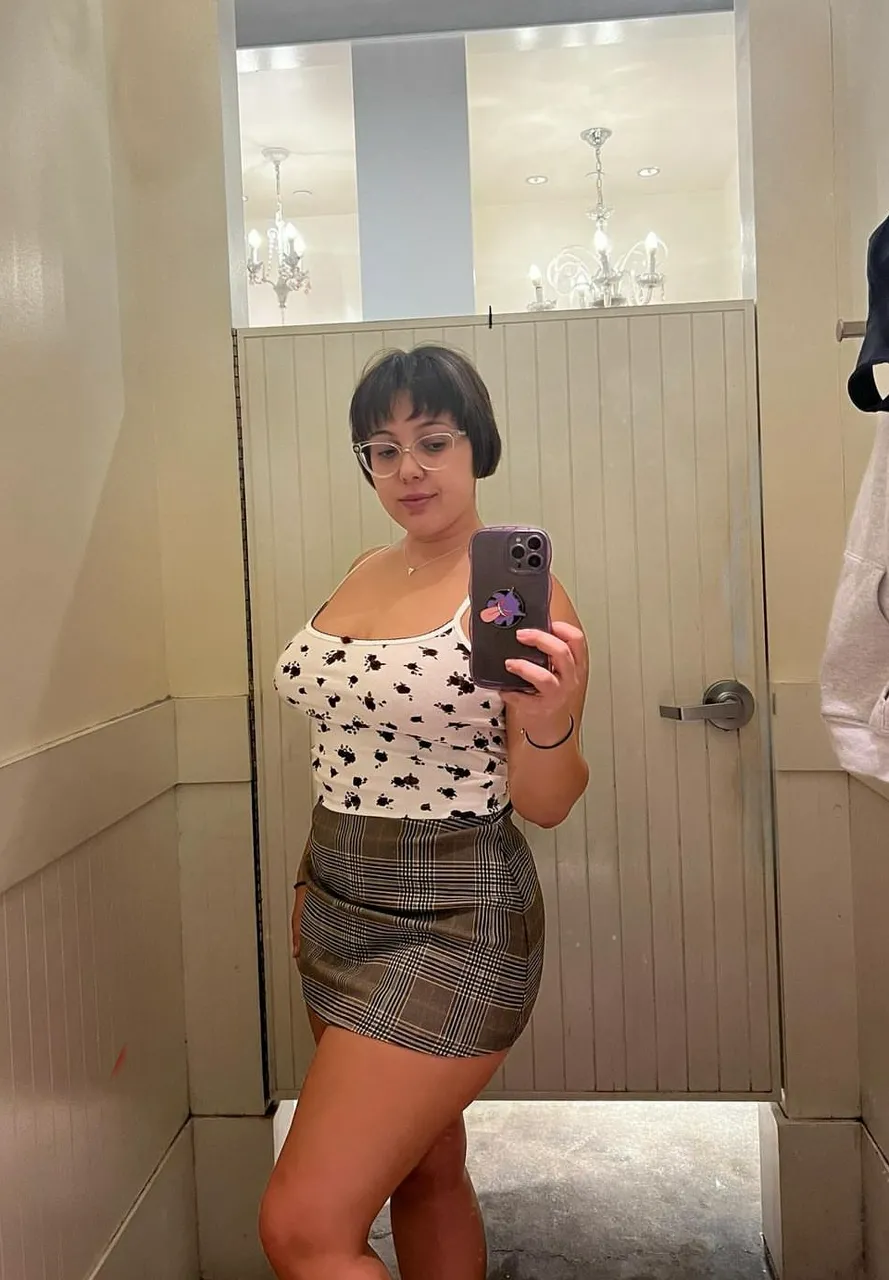 Escorts Medicine Hat, Alberta Pamela