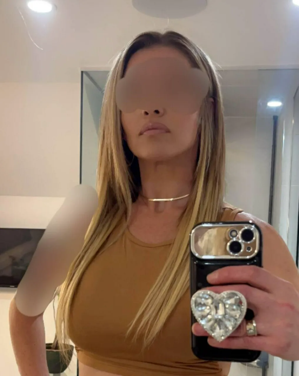 Escorts Oakville, Ontario Khloe