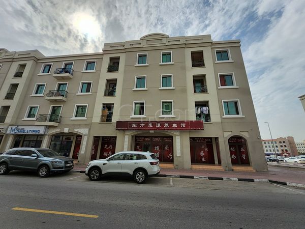 Massage Parlors Dubai, United Arab Emirates Al Jufoon Ladies Salon