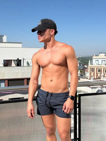 Escorts Madrid, Spain DEREKKHOT