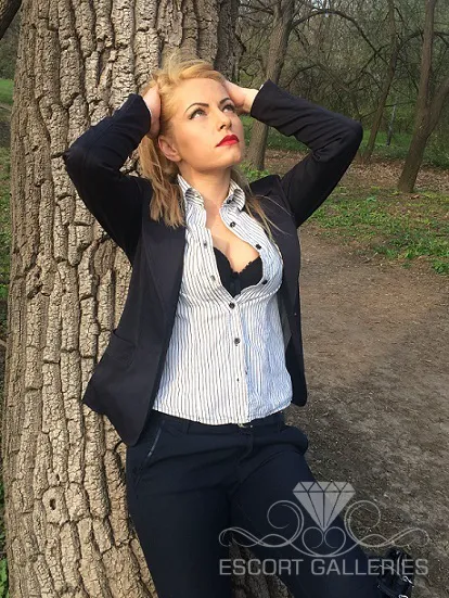 Escorts Bucharest, Romania Alinablondy