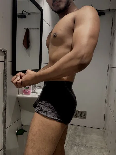 Escorts Delhi, India FIT_VICKY