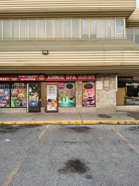 Massage Parlors Toronto, Ontario Annie Spa