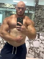 Escorts Philadelphia, Pennsylvania Stronglikebull