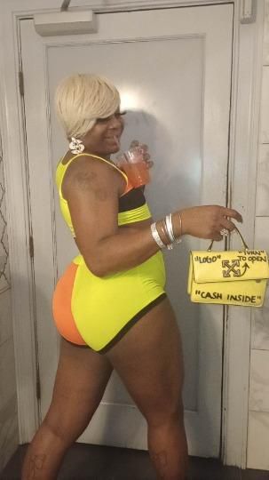 Escorts Charleston, South Carolina latenights available daddies bubbles back its been a longtime no games serious calls only