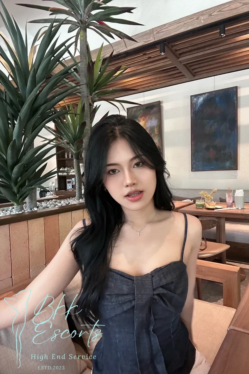 Escorts Bangkok, Thailand Moxy