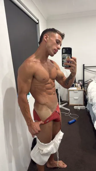 Escorts Melbourne, Australia SmoothJose