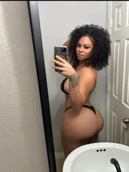 Escorts Belleville, Ontario LET ME MAKE YOU CUM MULTIPLE TIMES