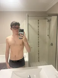 Escorts Newcastle, Australia Youngtwinkluke