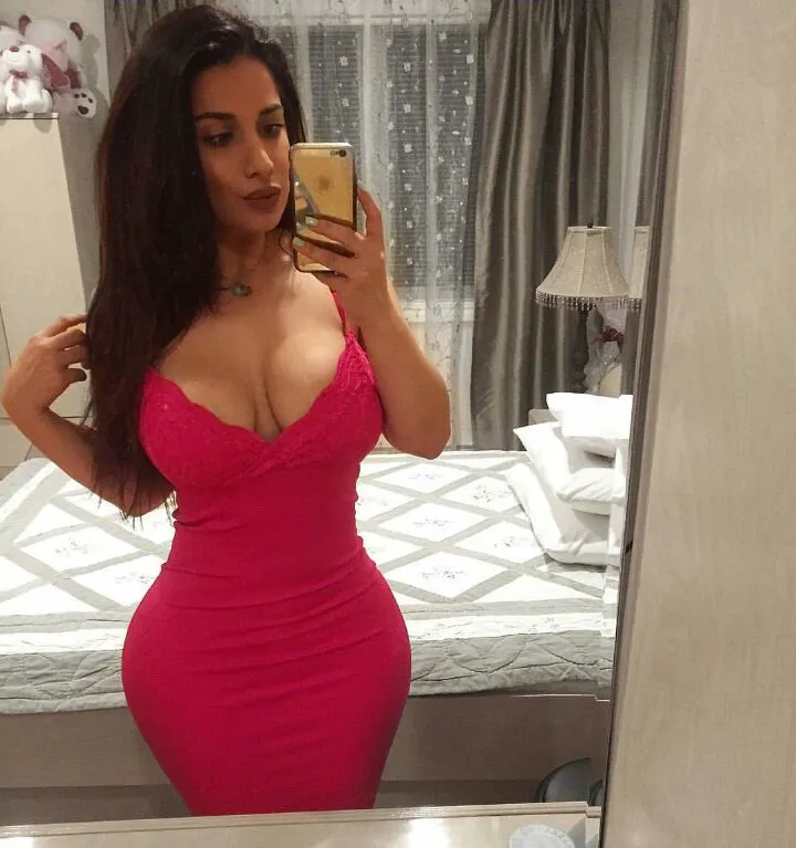 Escorts Muscat, Oman Amazing Escort Service Larra Benson Available Now