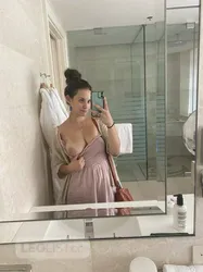 Escorts Repentigny, Quebec Vient passer ta splendide début d'année xxx avec moi