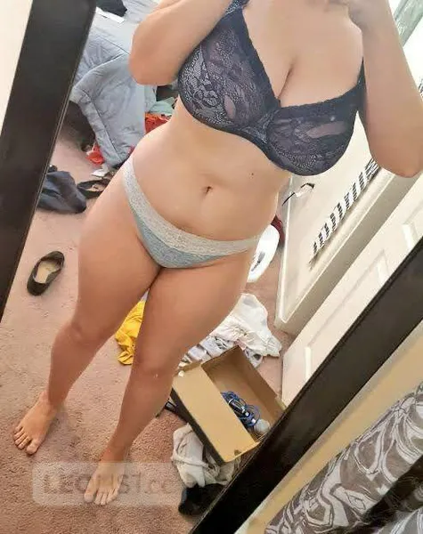 Escorts Victoria, British Columbia Gloria