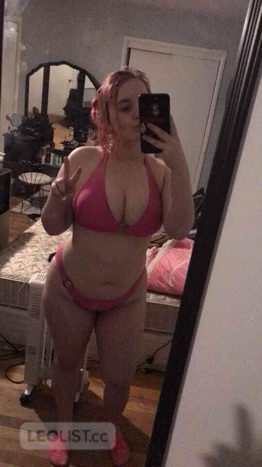 Escorts Belleville, Ontario i’m available for hooking up services my rates is affordable