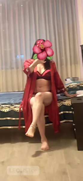 Escorts Richmond, British Columbia Helen