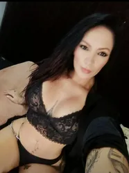 Escorts Modesto, California Hi, I'm sexy a mature woman, delicate passionate,very tasty, available