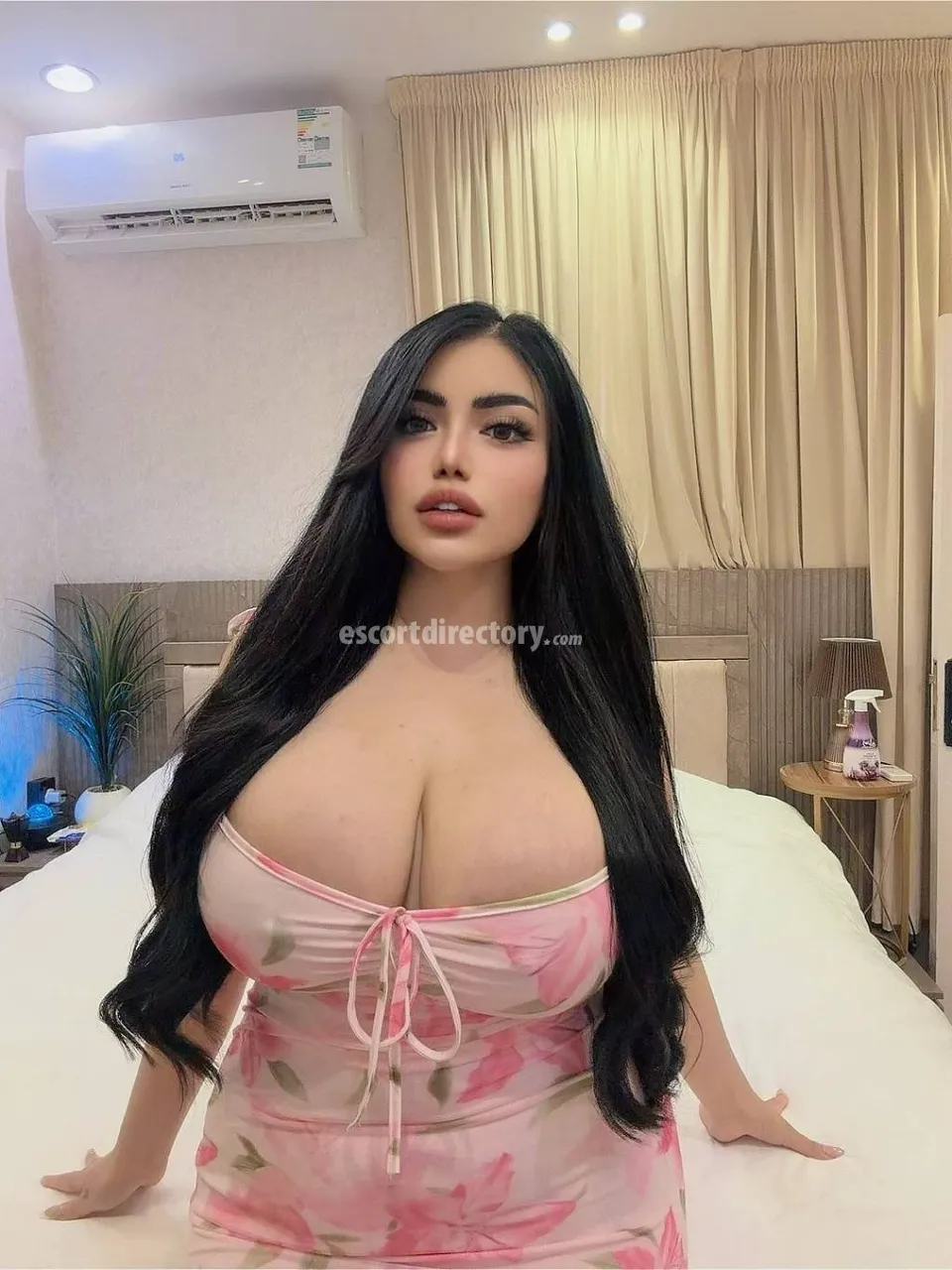 Escorts Riyadh, Saudi Arabia Aya