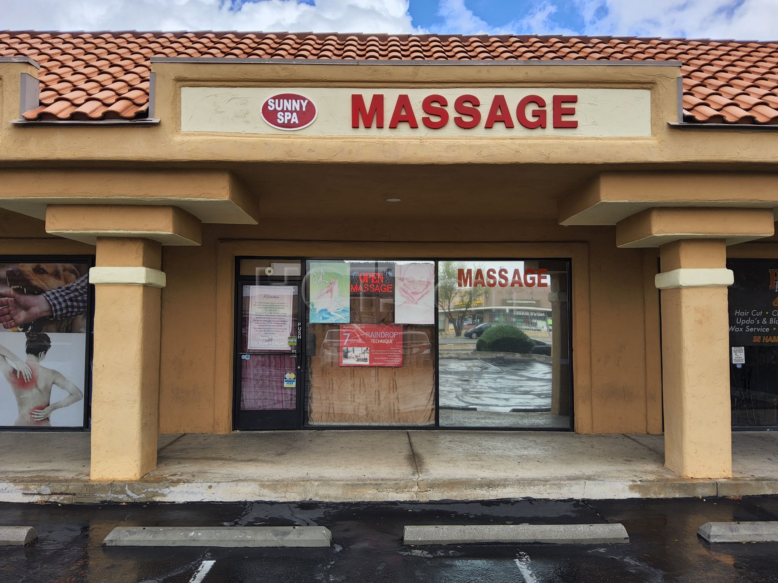 Palmdale, California Sunny Spa Massage