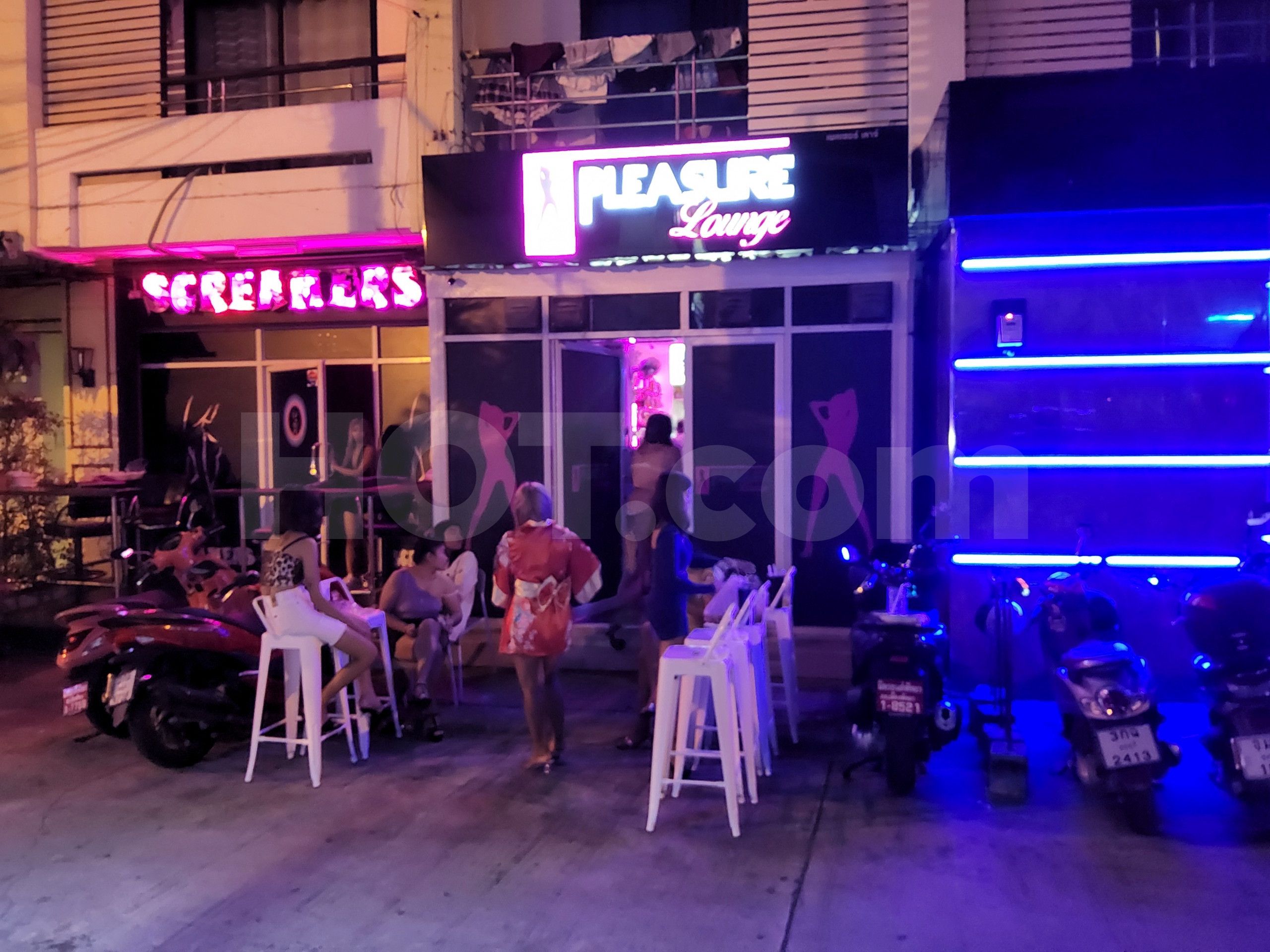 Ban Phatthaya Tai, Thailand Pleasure Lounge