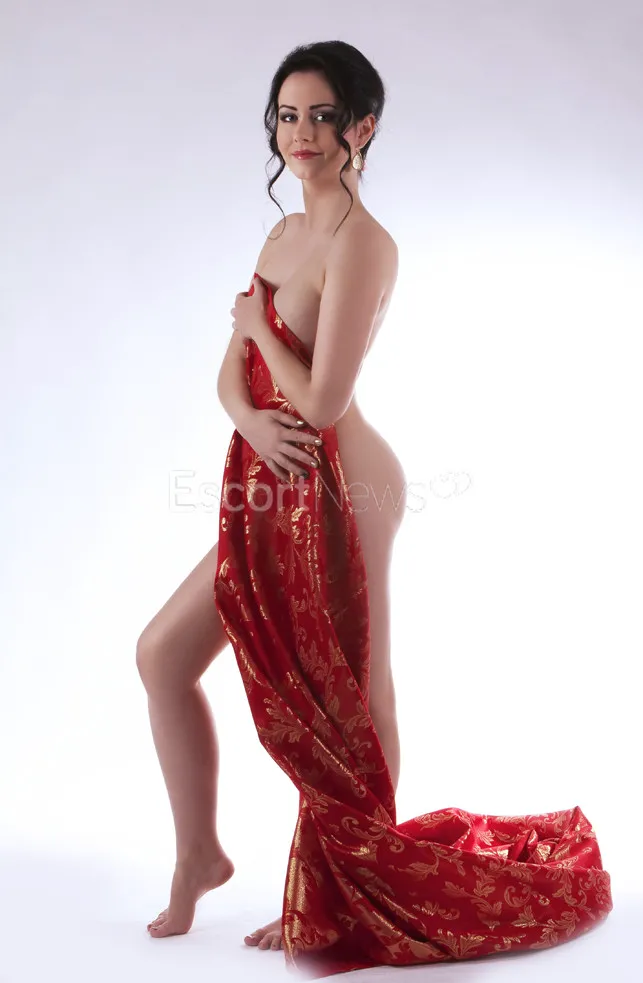 Escorts Slovakia TANTRA NAOMI