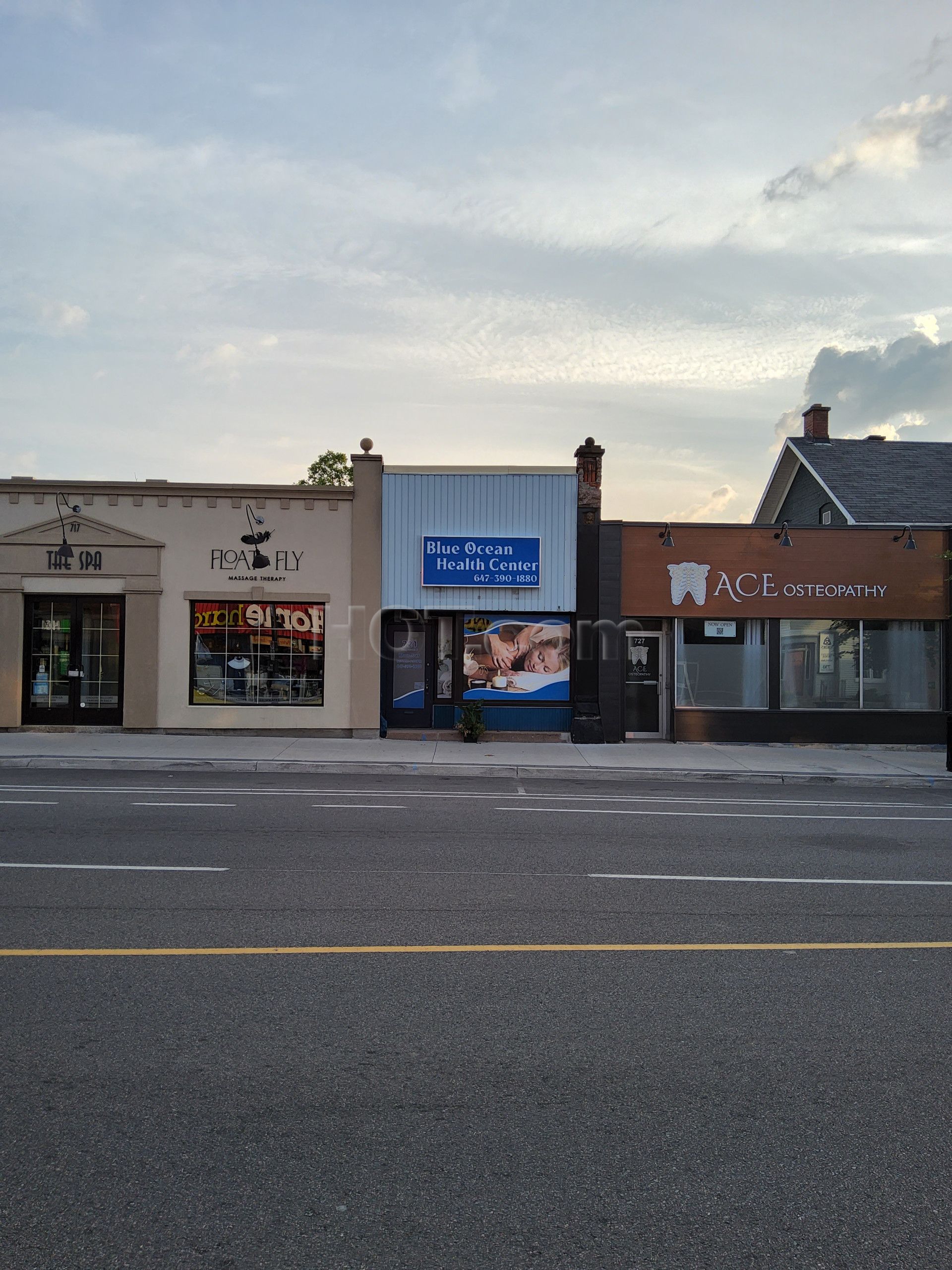 Cambridge, Ontario Blue Ocean Health Center