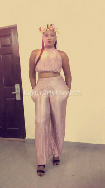 Escorts Calabar, Nigeria Bianca