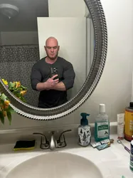 Escorts Philadelphia, Pennsylvania Stronglikebull
