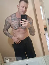 Escorts Calgary, Alberta Larry