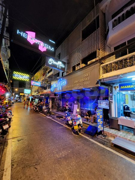 Bordello / Brothel Bar / Brothels - Prive Pattaya, Thailand Shooters Sports & Coyote Bar