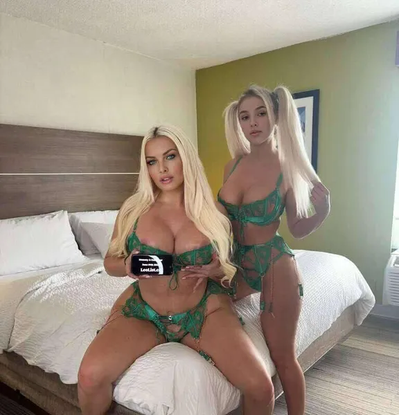 Escorts Kingston, Ontario brianna & Kiana