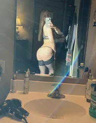 Escorts Phoenix, Arizona I’ll satisfy you with 🍑my full service🍑 🍆such as oral🍑doggy🍆🍑💦
