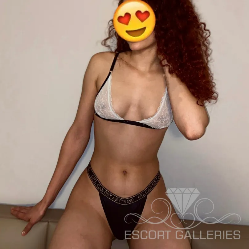 Escorts Bremen, Germany Hayat