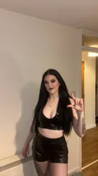 Escorts Sacramento, California Female escort available