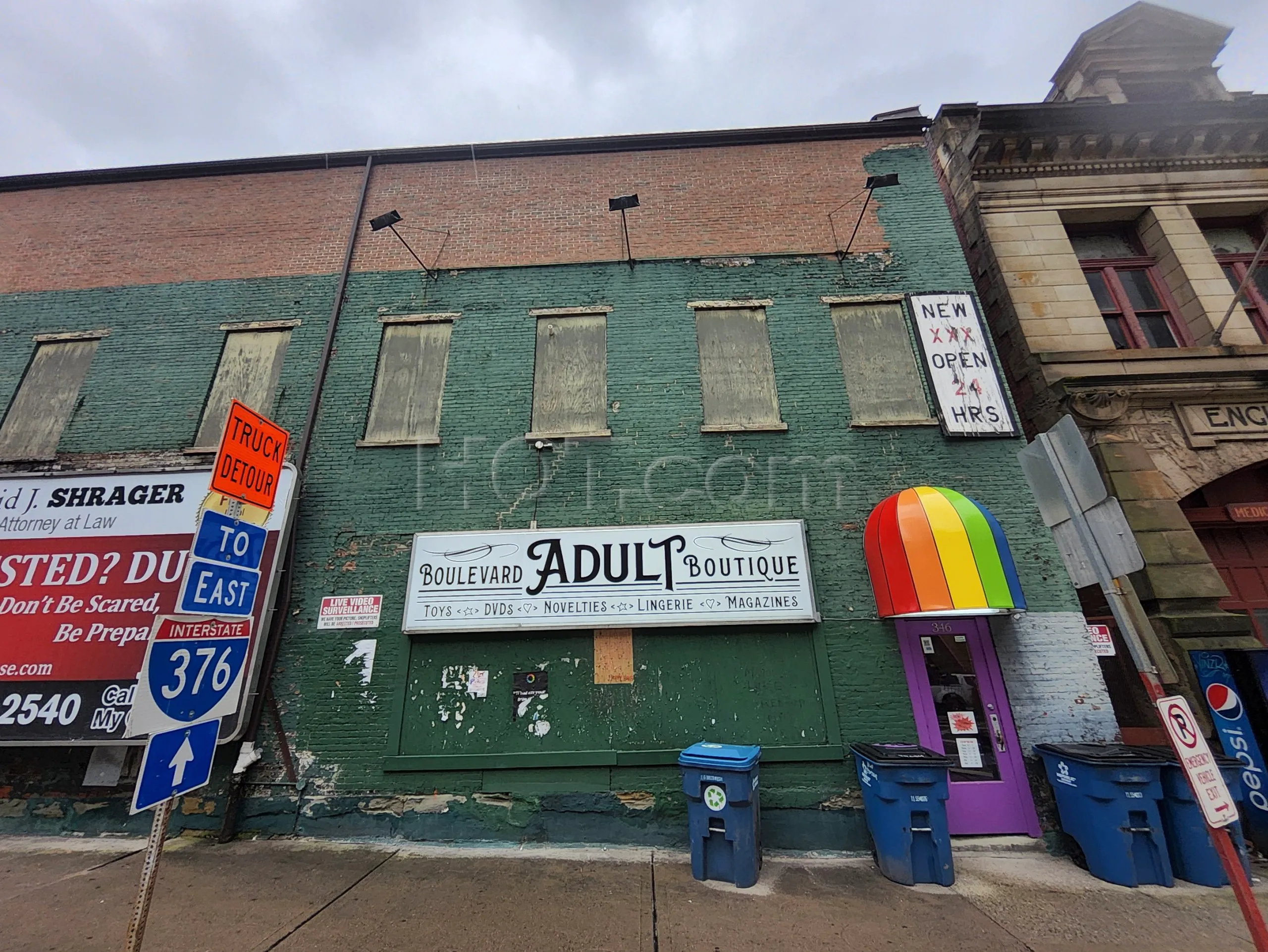 Pittsburgh, Pennsylvania Boulevard Video & Magazine Shop