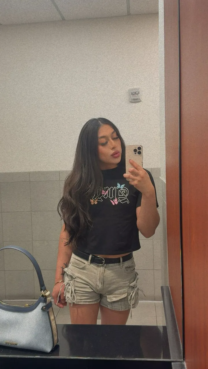 Escorts Santa Rosa, California Shopi