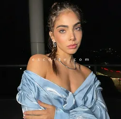 Escorts Paris, France INDIRA