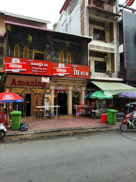 Beer Bar / Go-Go Bar Phnom Penh, Cambodia Wow