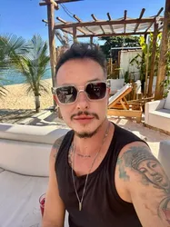 Escorts Dubai, United Arab Emirates Male_Masseur