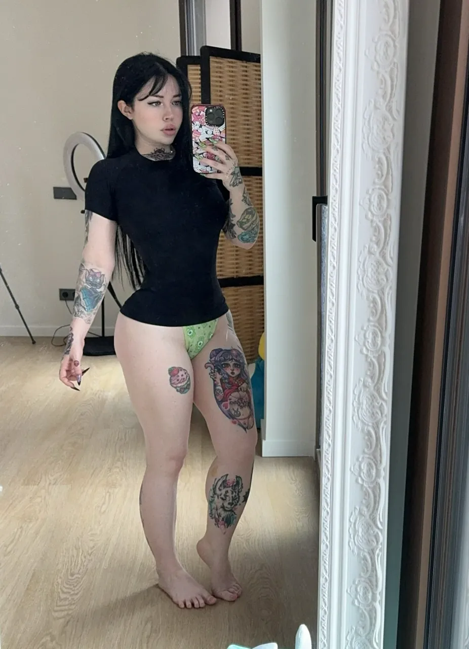 Escorts Kitchener, Ontario Lana